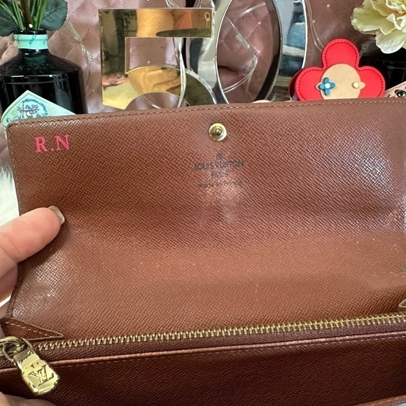 Authentic LOUIS VUITTON MONOGRAM PORTEFEIULLE SARAH LONG BIFOLD WALLET - Picture 7 of 12